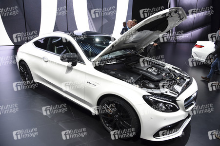 Zweiter Pressetag auf der IAA 2015 in Frankfurt
