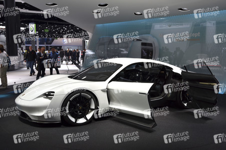 Zweiter Pressetag auf der IAA 2015 in Frankfurt