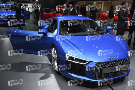 Zweiter Pressetag auf der IAA 2015 in Frankfurt