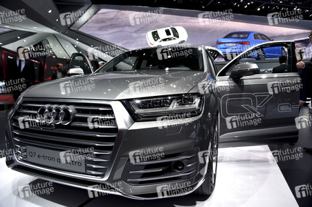 Zweiter Pressetag auf der IAA 2015 in Frankfurt