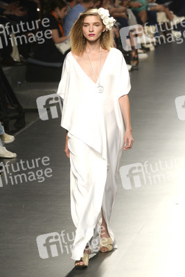 Duyos Fashion Show, Mercedes-Benz Fashion Week Madrid