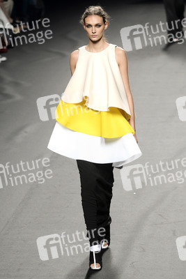 Amaya Arzuaga Fashion Show, Mercedes-Benz Fashion Week Madrid