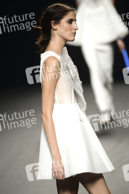Amaya Arzuaga Fashion Show, Mercedes-Benz Fashion Week Madrid
