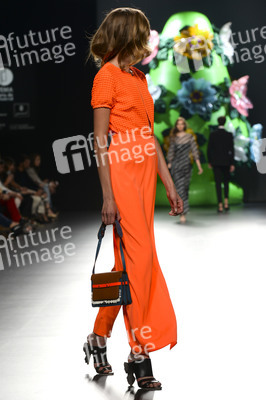 Ana Locking Fashion Show, Mercedes-Benz Fashion Week Madrid