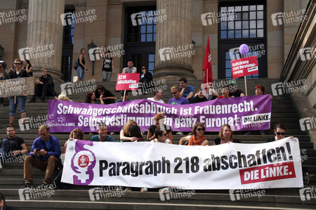 Demo gegen den Marsch für das Leben in Berlin