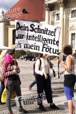 Demo gegen den Marsch für das Leben in Berlin