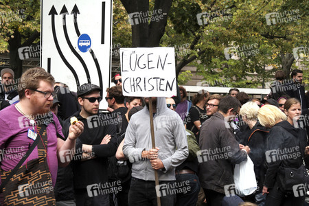 Demo gegen den Marsch für das Leben in Berlin