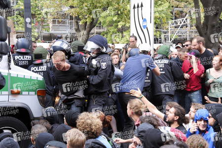 Demo gegen den Marsch für das Leben in Berlin