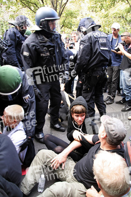 Demo gegen den Marsch für das Leben in Berlin