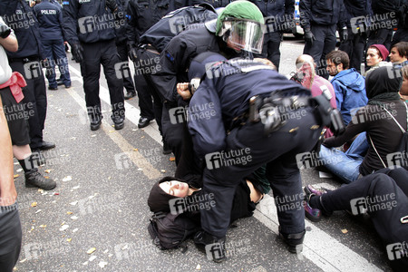 Demo gegen den Marsch für das Leben in Berlin