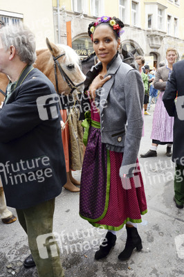 Wiesn-Einzug der Festwirte und Brauereien in München