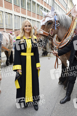 Wiesn-Einzug der Festwirte und Brauereien in München