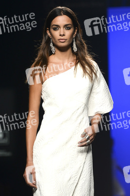Roberto Torretta Fashion Show, Mercedes-Benz Fashion Week Madrid