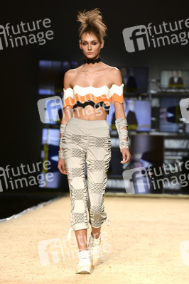 Maria ke Fisherman Show, Mercedes-Benz Fashion Week Madrid