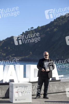 'Mi gran noche' Photocall, San Sebastian Film Festival 2015