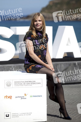 'Vingt et une nuits avec Pattie / 21 Nights with Pattie' Photocall, San Sebastian Film Festival 2015