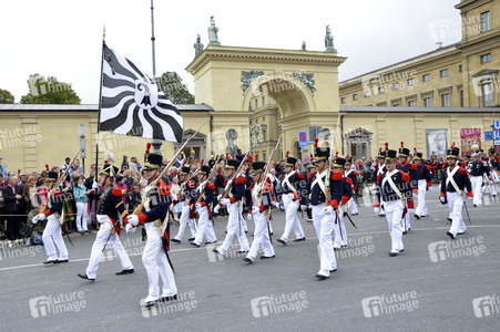 Trachten- und Schützenzug 2015 in München