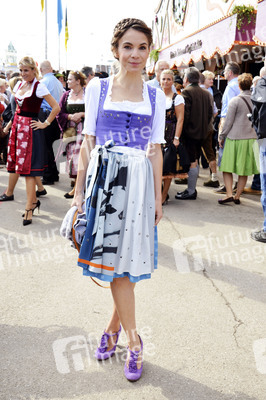 Damen-Wiesn 2015 von Unternehmerin Regine Sixt auf dem Oktoberfest in München