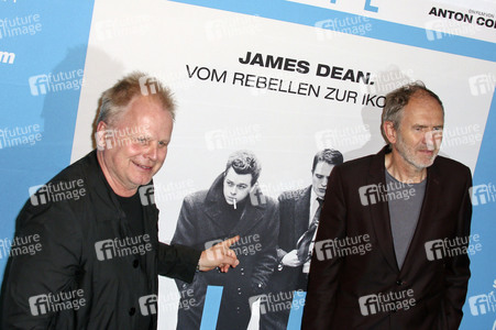 Filmpremiere 'Life' in Hamburg