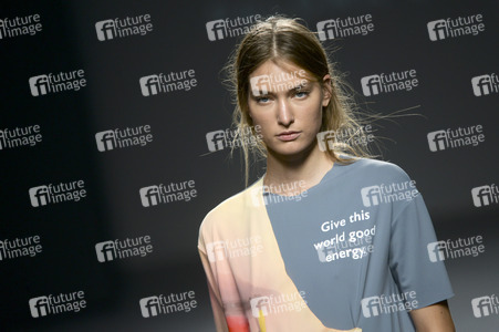 Paloma Suarez  Fashion Show, Mercedes-Benz Fashion Week Madrid