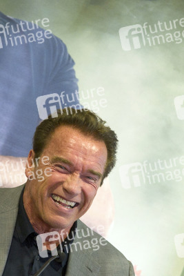 Arnold Schwarzenegger Pressekonferenz in Madrid