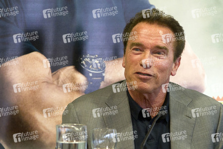 Arnold Schwarzenegger Pressekonferenz in Madrid
