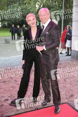Light & Stars Charity Party in Hamburg
