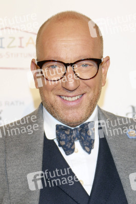 Light & Stars Charity Party in Hamburg