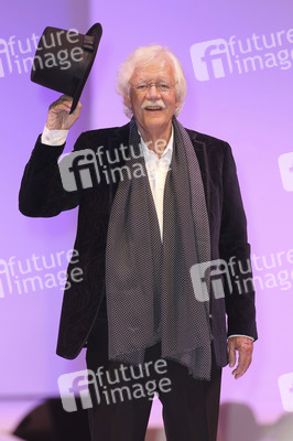 Light & Stars Charity Party in Hamburg