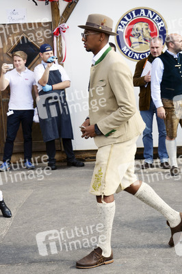 FC Bayern Wiesn-Treff beim Oktoberfest in München