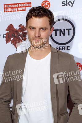 Premiere der Mini-Serie 'Weinberg' in Köln