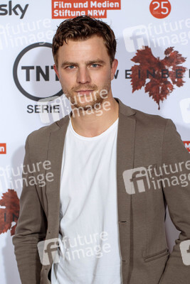 Premiere der Mini-Serie 'Weinberg' in Köln