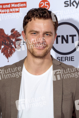 Premiere der Mini-Serie 'Weinberg' in Köln