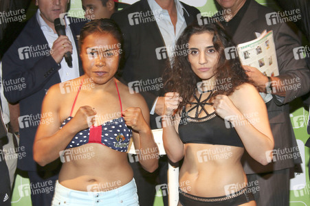 Offizielles Wiegen zum Box WM Kampf Susi Kentikian vs. Susana Cruz Perez