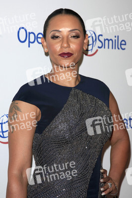 Smile Gale 2015 in Beverly Hills