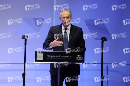 Tony Blair Speaks On Islam in New York