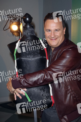 Pressetermin 'Geschickt eingefädelt - Wer näht am besten' in Berlin