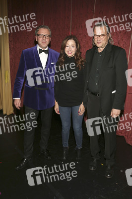 Premiere der Spielzeit 2015 im Hansa Theater Hamburg
