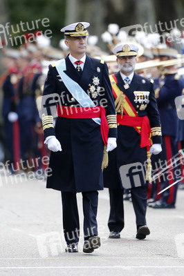 Militärparade zum spanischen Nationalfeiertag in Madrid