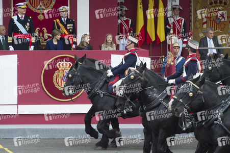 Militärparade zum spanischen Nationalfeiertag in Madrid