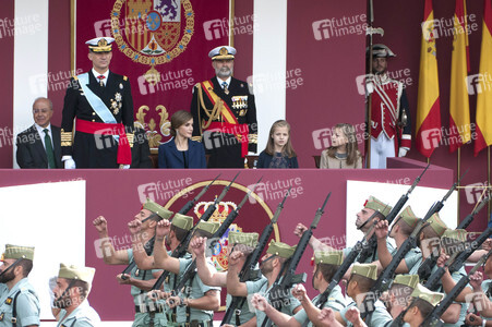 Militärparade zum spanischen Nationalfeiertag in Madrid