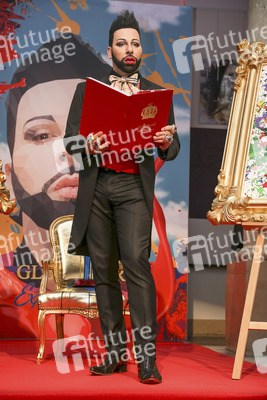 Kunstbuch Präsentation 'Glööckler Explosion' in Frankfurt