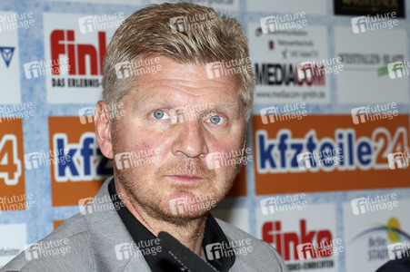 Pressekonferenz SC Paderborn mit Stefan Effenberg