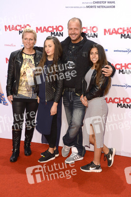 Filmpremiere 'Macho Man' in Köln