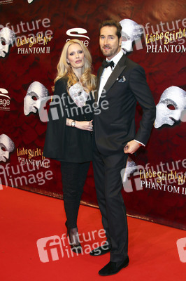 Musical-Premiere 'Die Liebe stirbt nie - Phantom der Oper II' in Hamburg