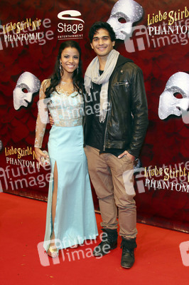 Musical-Premiere 'Die Liebe stirbt nie - Phantom der Oper II' in Hamburg