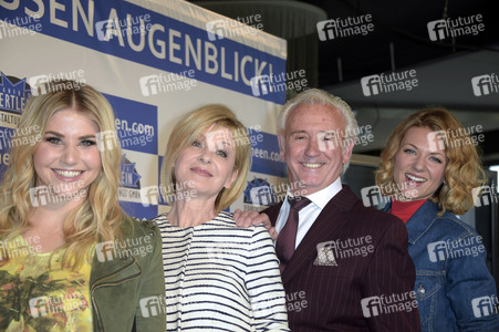 Pressekonferenz 'Carmen Nebel - Tournee 2016' in Berlin