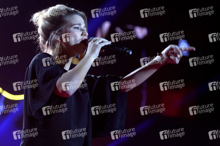 Cadena 100 por Ellas Benefizkonzert in Madrid