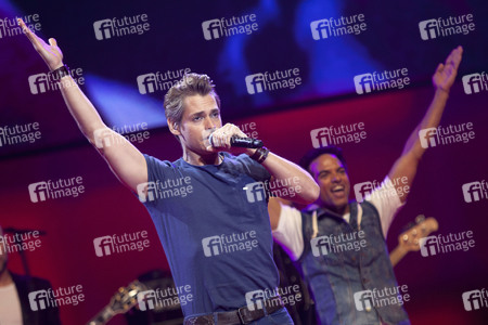 Cadena 100 por Ellas Benefizkonzert in Madrid