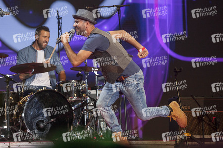 Cadena 100 por Ellas Benefizkonzert in Madrid